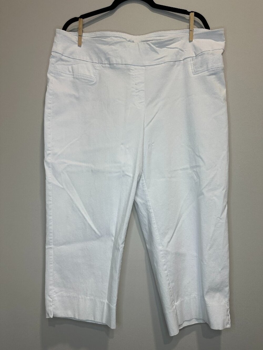 Pull on crop pants